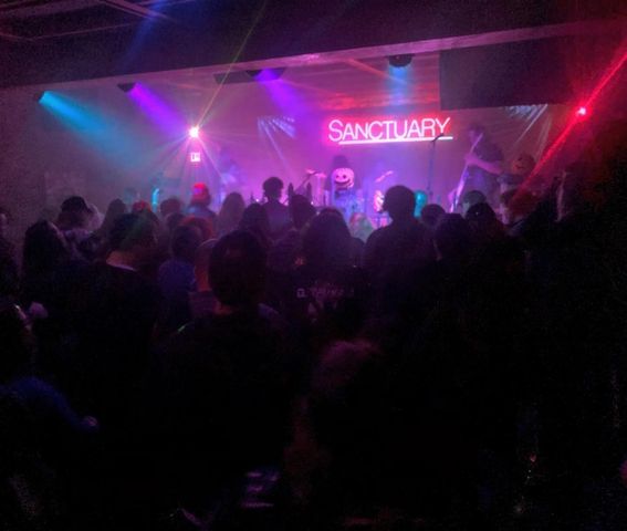 2932 Caniff Street, Hamtramck, MI 48212