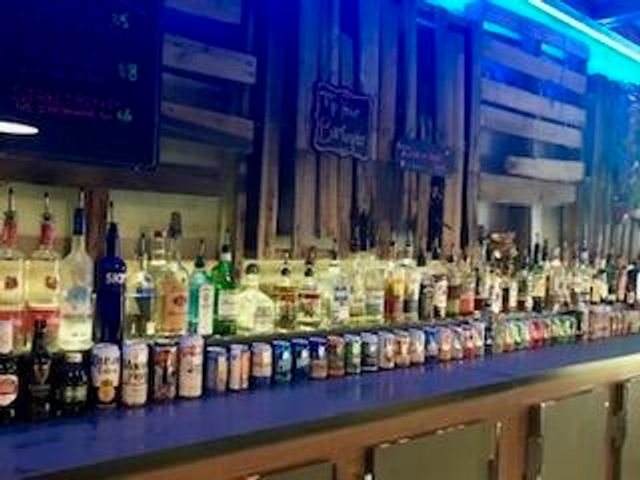 2932 Caniff Street, Hamtramck, MI 48212