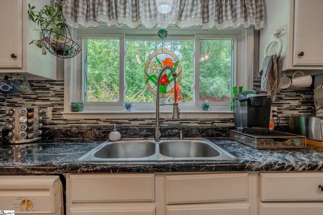 4917 Geer Highway, Cleveland, SC 29635