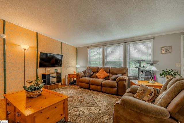 4917 Geer Highway, Cleveland, SC 29635