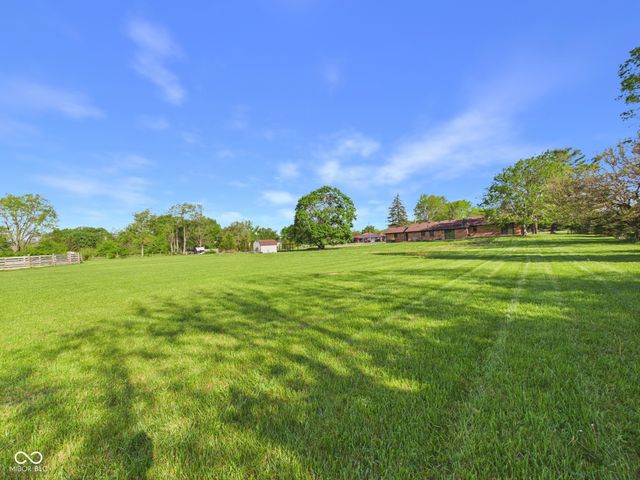 2951 E Cross Street, Anderson, IN 46012