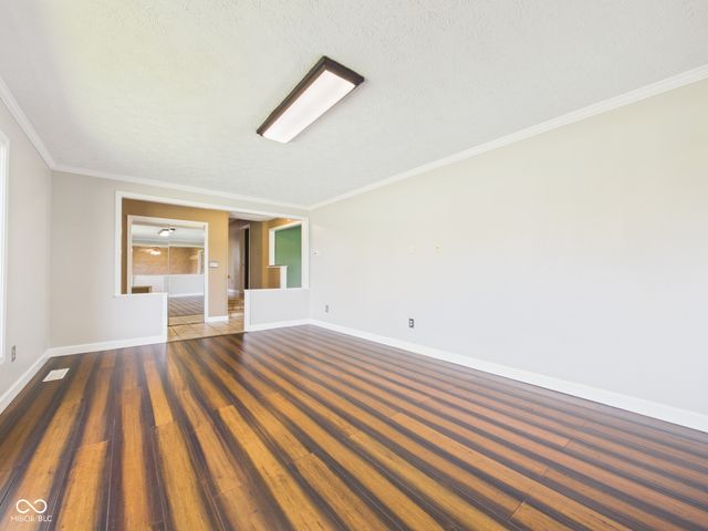 2951 E Cross Street, Anderson, IN 46012