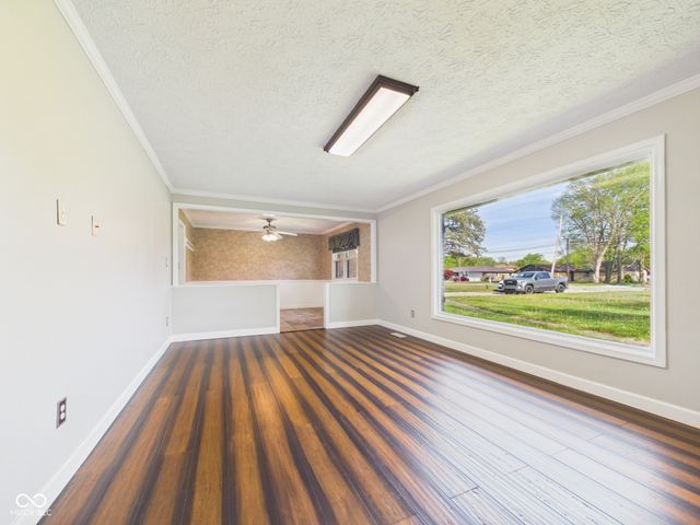 2951 E Cross Street, Anderson, IN 46012