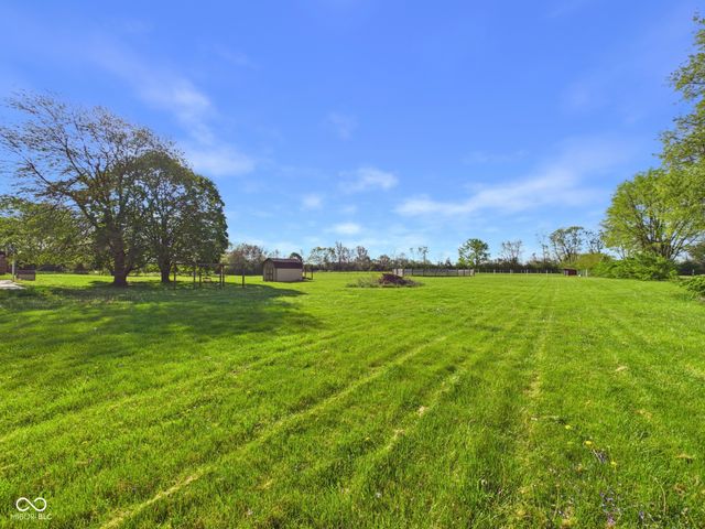 2951 E Cross Street, Anderson, IN 46012