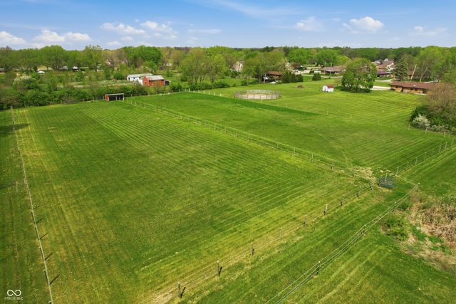 2951 E Cross Street, Anderson, IN 46012