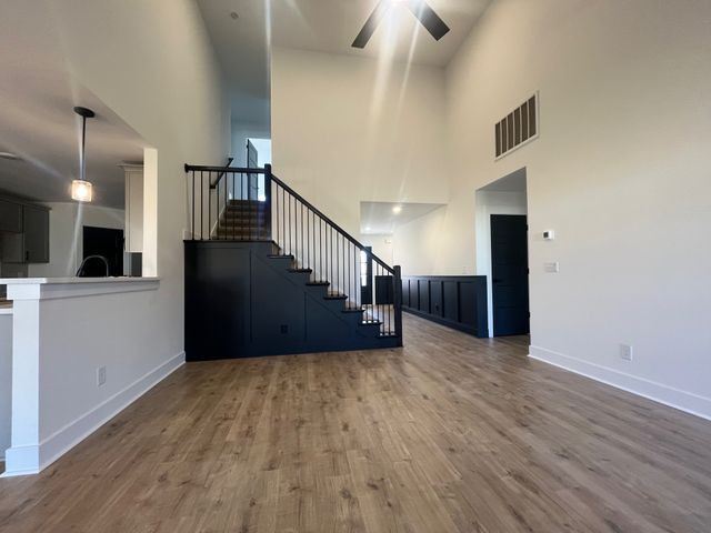 117 Sweet Clover Ct, Clarksville, TN 37040