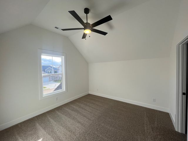 117 Sweet Clover Ct, Clarksville, TN 37040