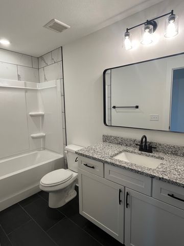 117 Sweet Clover Ct, Clarksville, TN 37040