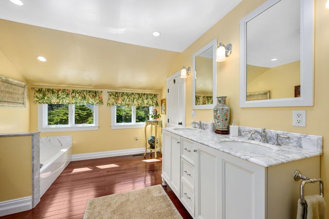 55 Tonela Lane, Barnstable, MA 02630