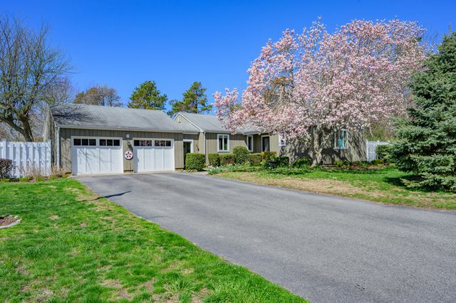 55 Tonela Lane, Barnstable, MA 02630