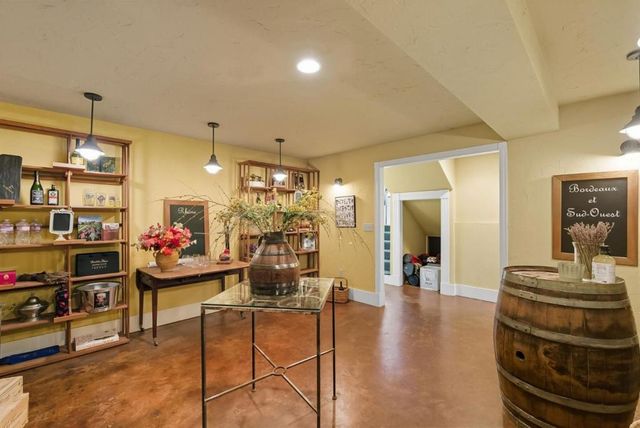 120 Oak Meadow Drive, Los Gatos, CA 95032