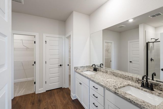 517 West Luna Blue LN, Jarrell, TX 76537