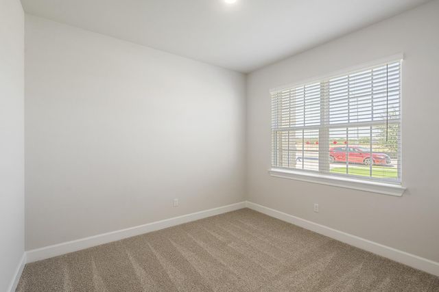 517 West Luna Blue LN, Jarrell, TX 76537