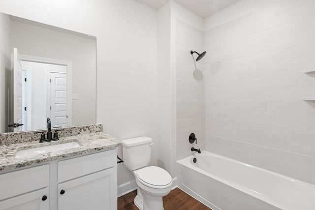 517 West Luna Blue LN, Jarrell, TX 76537