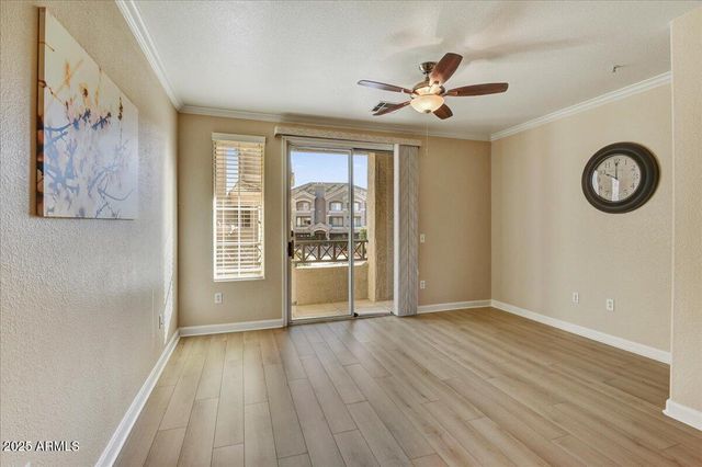 4455 E PARADISE VILLAGE Parkway S 1059, Phoenix, AZ 85032