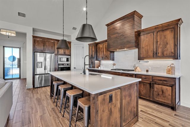 6632 Buffalo Ridge Circle, Godley, TX 76044