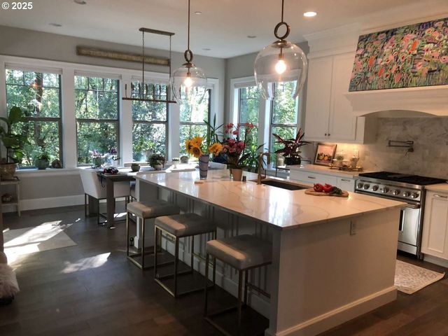 7535 Nw QUINAULT St, Camas, WA 98607