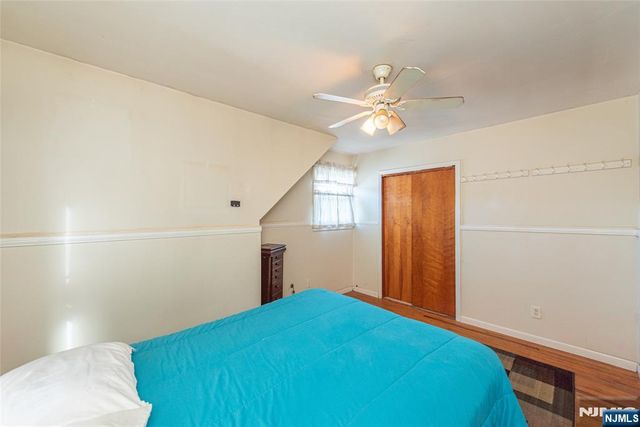 49 Skyline Lake Drive, Ringwood, NJ 07456