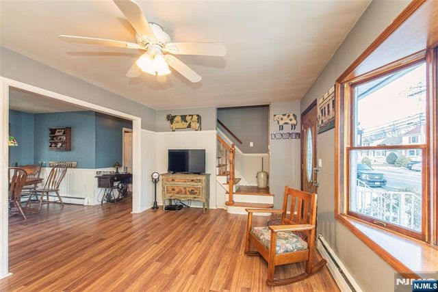 49 Skyline Lake Drive, Ringwood, NJ 07456