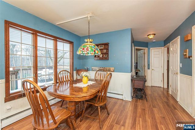 49 Skyline Lake Drive, Ringwood, NJ 07456