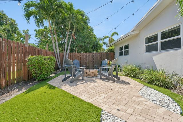 2691 NE 18th Street, Pompano Beach, FL 33062