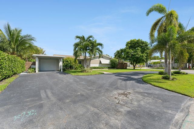 2691 NE 18th Street, Pompano Beach, FL 33062
