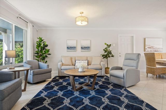 2691 NE 18th Street, Pompano Beach, FL 33062