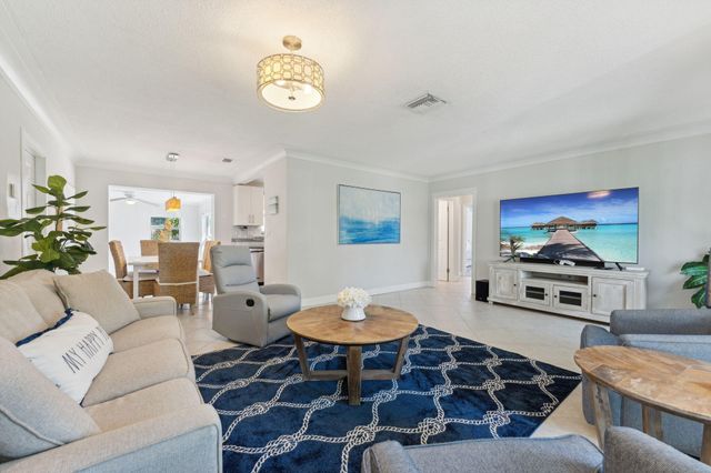 2691 NE 18th Street, Pompano Beach, FL 33062