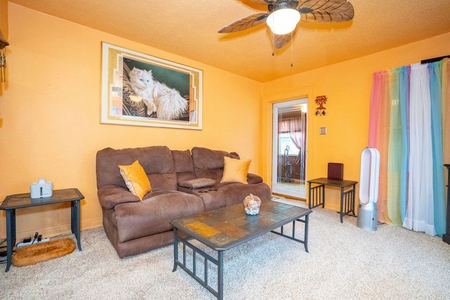 201 E 13th Street N, Newton, IA 50208