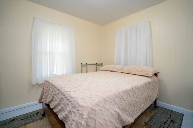 201 E 13th Street N, Newton, IA 50208