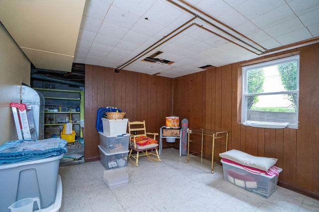 201 E 13th Street N, Newton, IA 50208