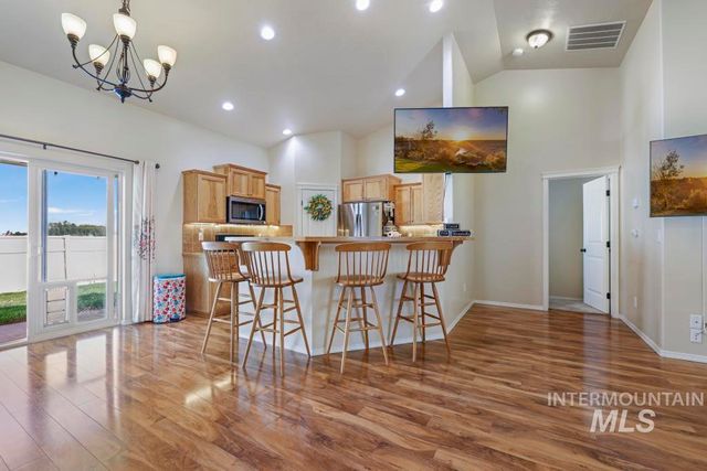 741 Gregory Way, Twin Falls, ID 83301