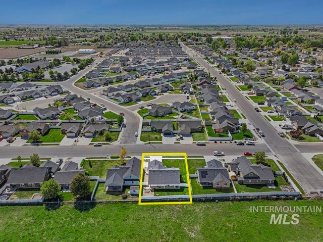 741 Gregory Way, Twin Falls, ID 83301