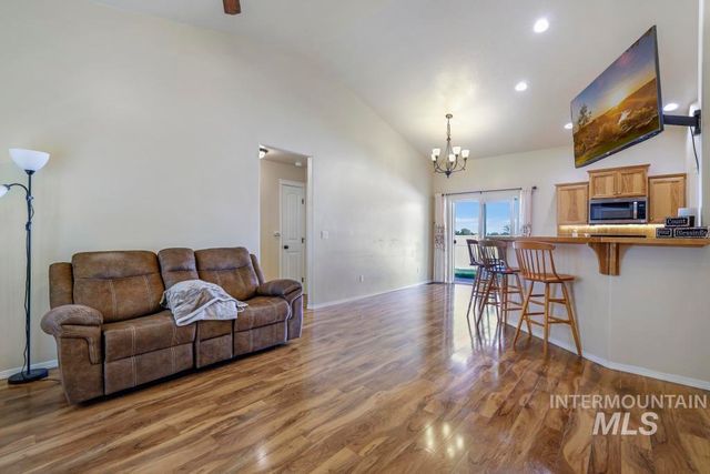 741 Gregory Way, Twin Falls, ID 83301