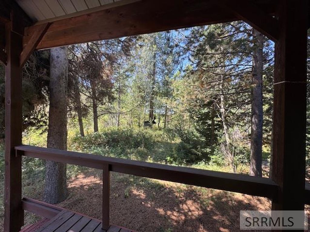 Image 24 of property listing at 4069 Yale Creek Road, Island Park, ID 83429