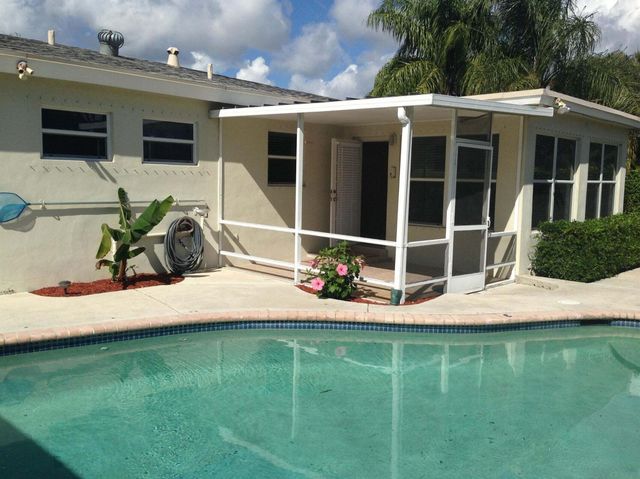 2098 NE 4th Court, Boca Raton, FL 33431
