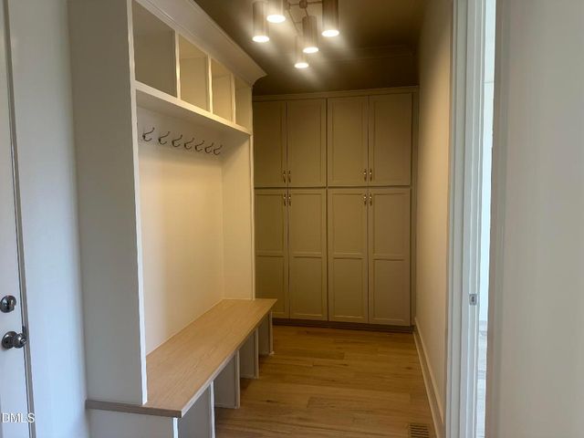 401 Stable Vly Drive, Fuquay Varina, NC 27526