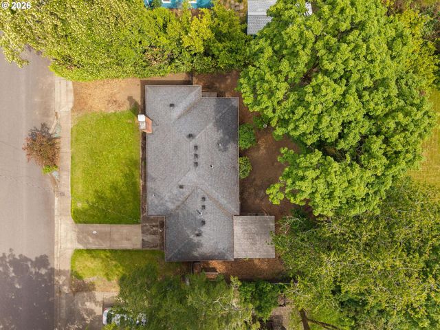 11720 Sw 11TH St, Beaverton, OR 97005