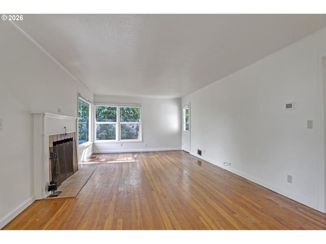 11720 Sw 11TH St, Beaverton, OR 97005