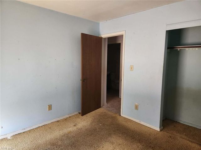 9113 George Wash Memorial HWY, Gloucester, VA 23061