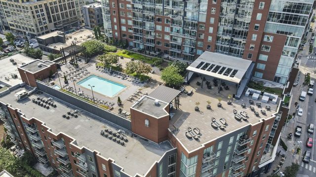 600 12th Ave S Apt 1706, Nashville, TN 37203