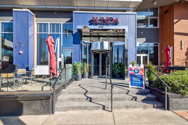 600 12th Ave S Apt 1706, Nashville, TN 37203