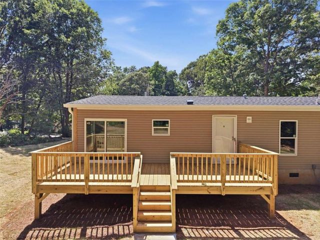 35 N Laurel Trace N, Carrollton, GA 30116