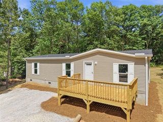 35 N Laurel Trace N, Carrollton, GA 30116