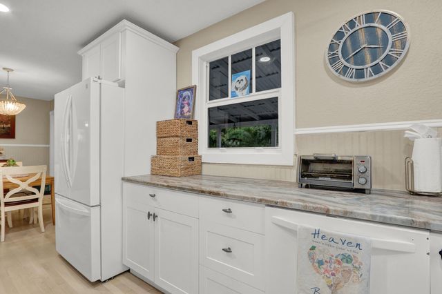 176 E 24th Street, Riviera Beach, FL 33404