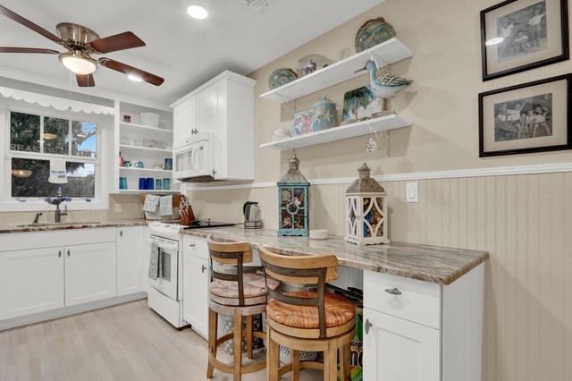 176 E 24th Street, Riviera Beach, FL 33404