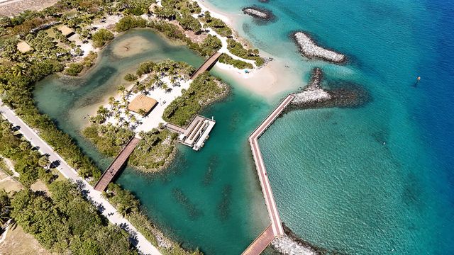 176 E 24th Street, Riviera Beach, FL 33404