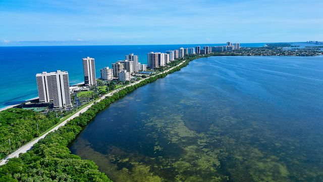 176 E 24th Street, Riviera Beach, FL 33404