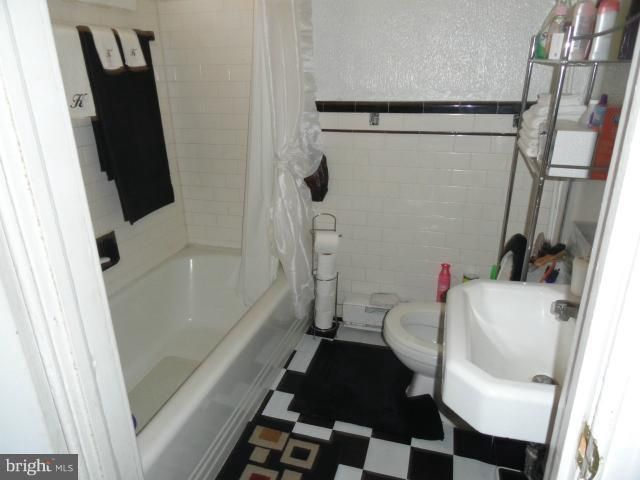 1601 RETREAT ST, Baltimore, MD 21217