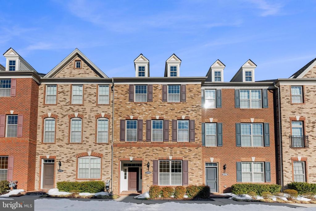 22554 CAMBRIDGEPORT SQ, Ashburn, VA 20148